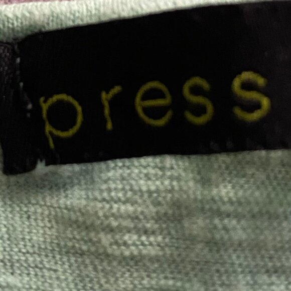 Women's Aqua Blue sleeveless blouse with Vertical Fabric Detailing Size Large - Picture 6 of 6